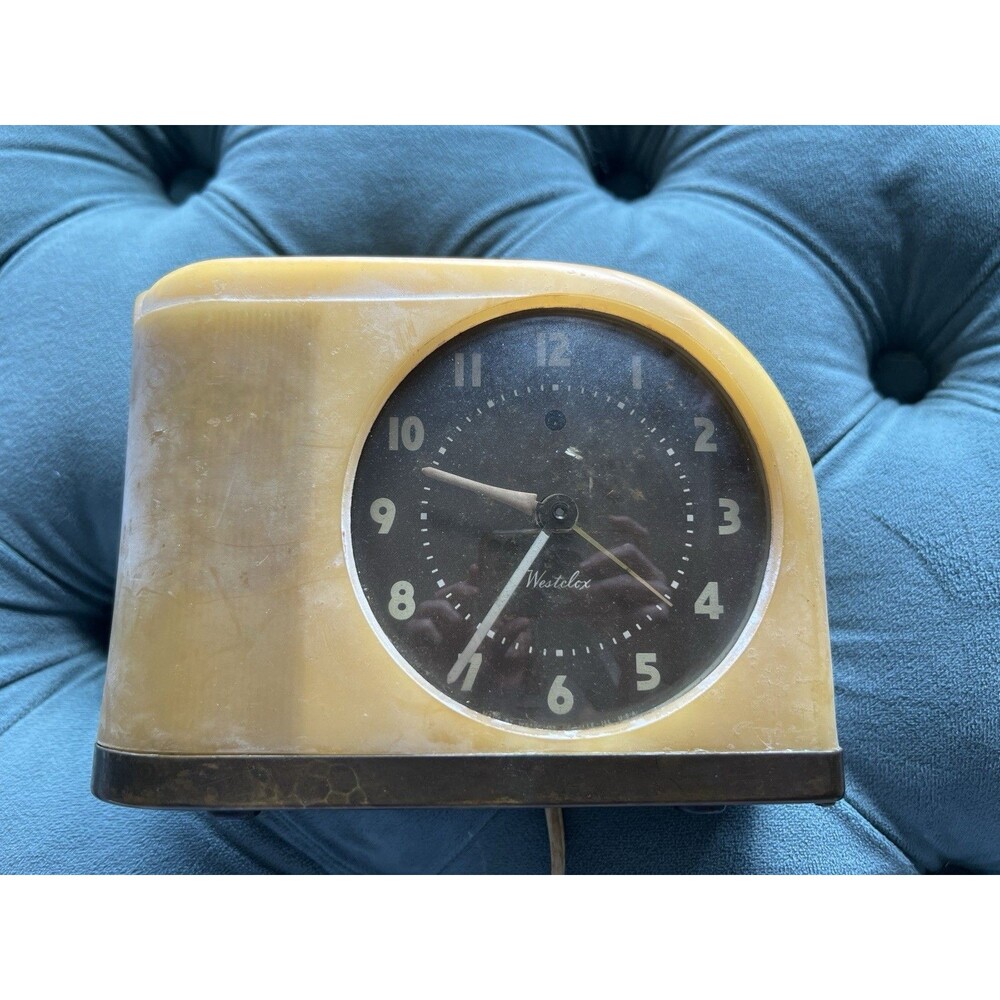 Vintage Mid Century Modern Moonbeam WestClox Brown Face Alarm Clock